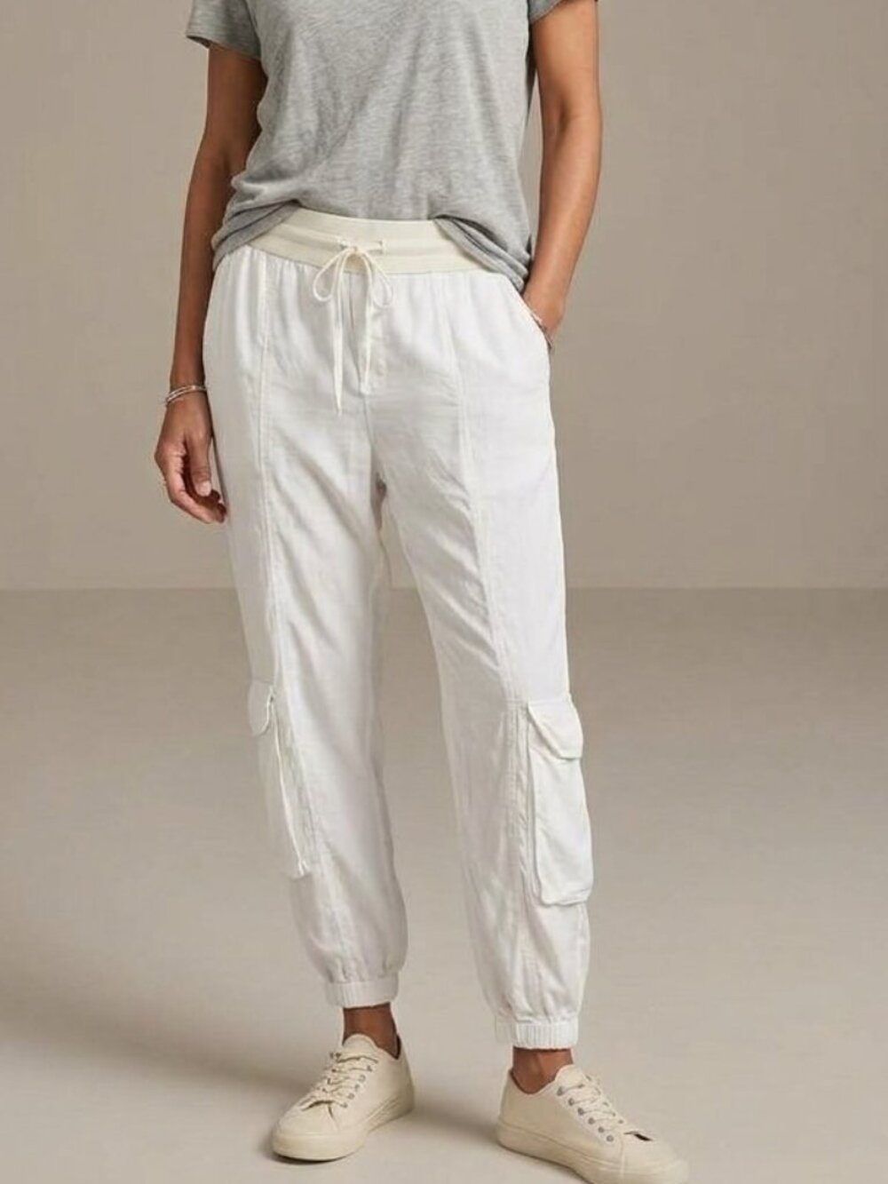 Johnny Was Pete & Greta Cargo Pants White Size M